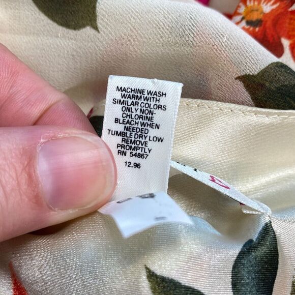 Victorias Secret Robe Chemise Set Womens Large Floral Satin Romantic 2 pc - Picture 10 of 15